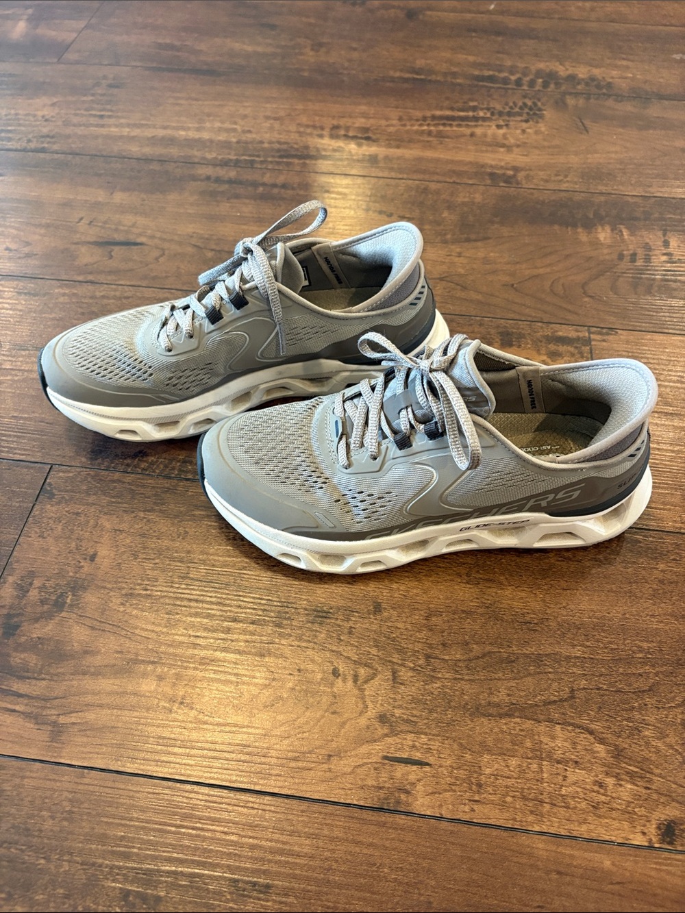 Skechers Glide step Women's Gray Athletic Lace-Up Sneakers